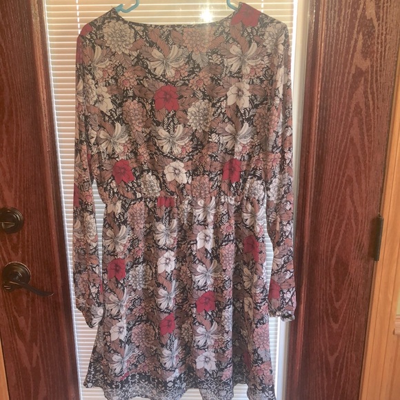 Maurice’s Floral Dress - Picture 5 of 7